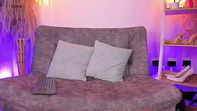 spicy_white_ – Naživo XXX chat