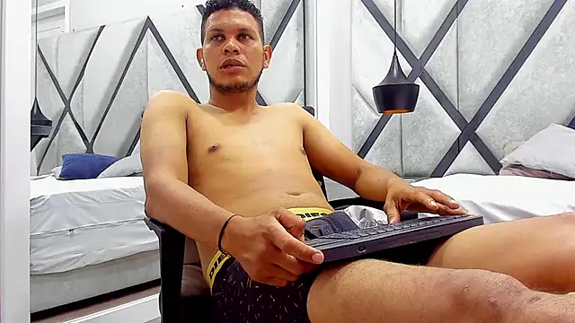 Show de webcam de NohaBrooks