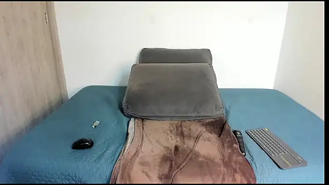 AmeliPonce 라이브 XXX 채팅