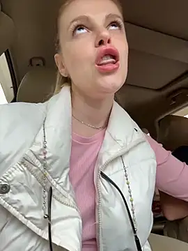 HarrietDart's Live XXX Chat