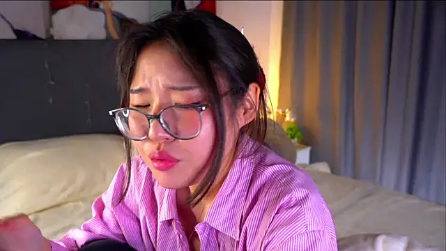 NelleMihalko live XXX chat