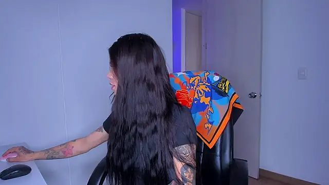 Lisegg_ Chat XXX in diretta