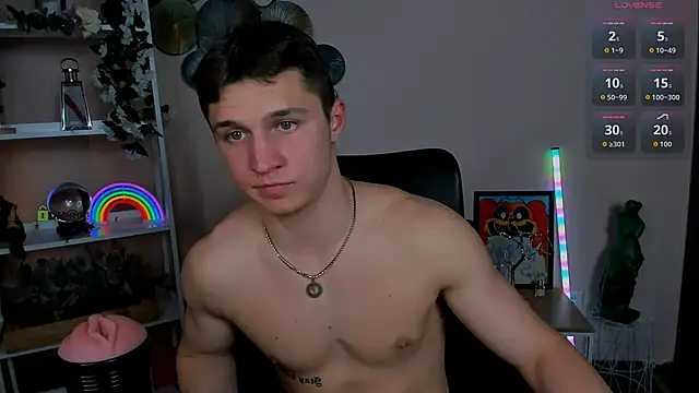 emmanuel_shine Obrolan Langsung XXX