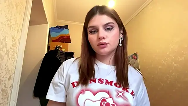 Show modela SexyFriren na web-kameri