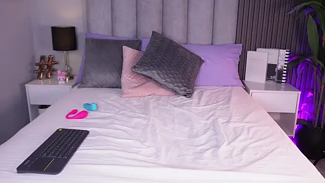 mia_gabbaai Chat XXX live