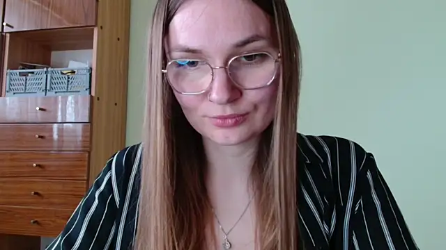 LooveELLYx's Live XXX Chat