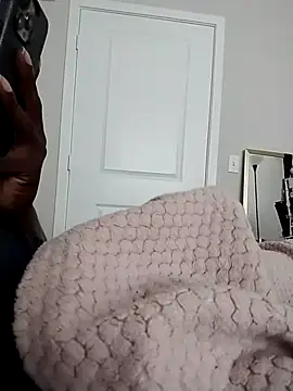 makeherfeelg webkamerás műsora