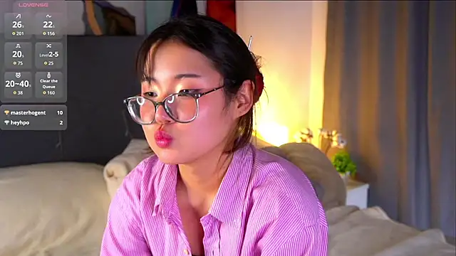 Chat XXX en directo de NelleMihalko