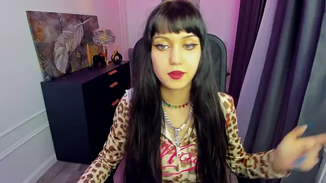 Chatroom XXX en direct de TiffanyYounge