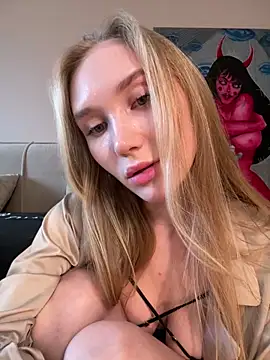 MariaTull Adlı Modelin Canlı XXX Sohbeti