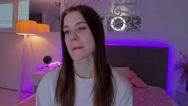 LuisaClover 라이브 XXX 채팅