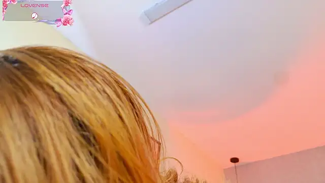 april_rousse: απευθείας συνομιλία ΧΧΧ