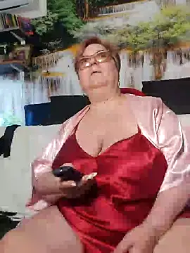 Онлайн чат XXX QueenPammy1