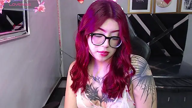 Chatroom XXX en direct de Red_Bunny_v