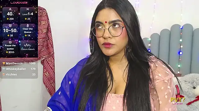 lakshmiraniiiのウェブカメラショー