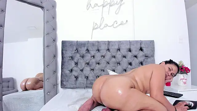 Chatroom XXX en direct de hari_lissaw