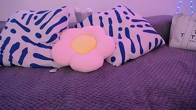 Valery_tiny 即時 XXX 聊天