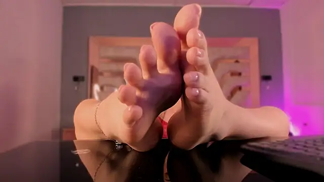 _NatachaDiaz_ Chat XXX in diretta