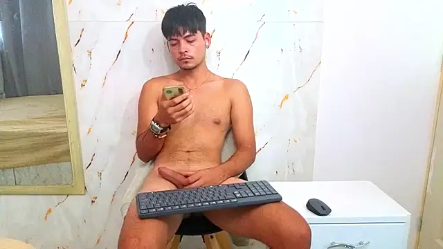 Вебкам-шоу max_wine_