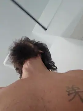 publicfun206xxx Adlı Modelin Canlı XXX Sohbeti