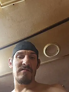 mike42088 Chat XXX in diretta