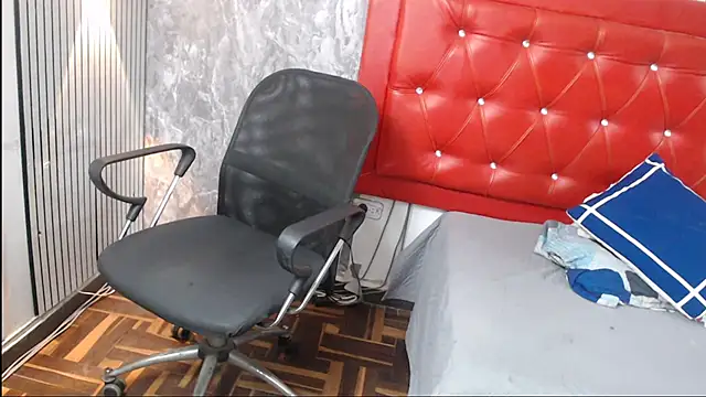 Show de linda__mature na webcam