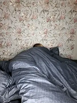 Show modela TvoY_bOy1 na web-kameri