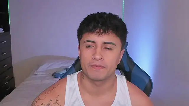 Jhon_Sara's Webcam Show