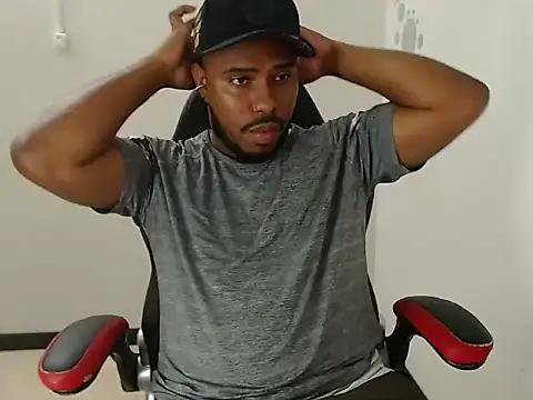 Czat XXX na żywo – Alessandro_Hamed