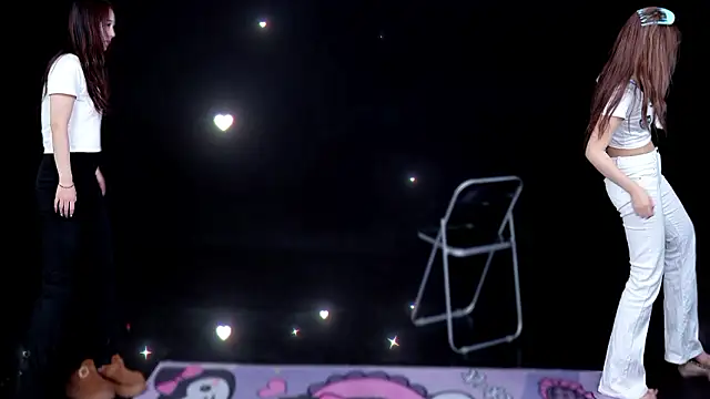 Aurora-01's Webcam Show