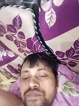 krvinay39 webkamerás műsora