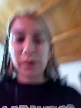 Iris_love18's Live XXX Chat