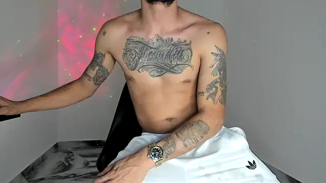 mikee_scooth Adlı Modelin Web Kamerası Şovu