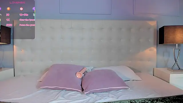 LittleVaale Live XXX Chat