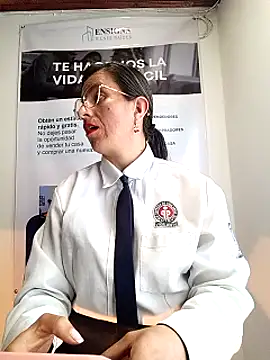 Valentina--1 Live XXX Chat