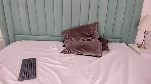 Korall_ Live XXX Chat