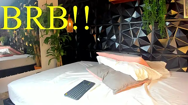 Noha__scott Chat XXX in diretta