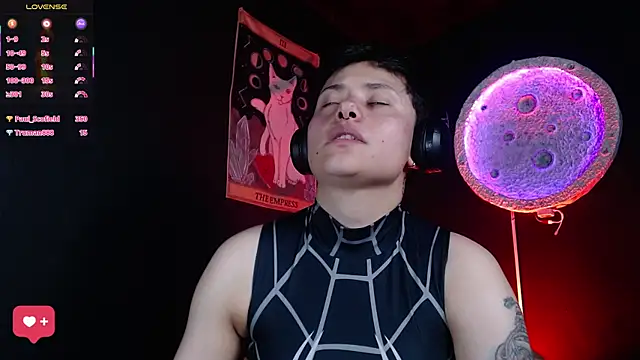 girl_intense444's Live XXX Chat