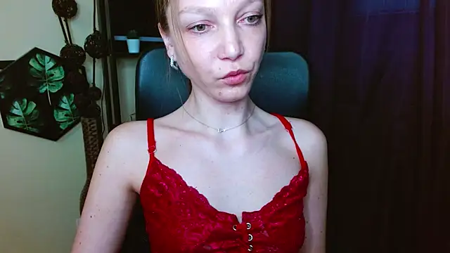 EmillyPlay Live XXX Chat