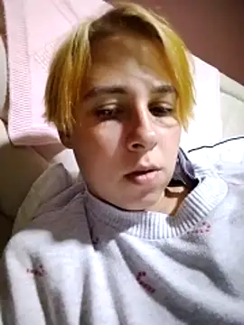 Živý XXX chat Gussie_Bridie