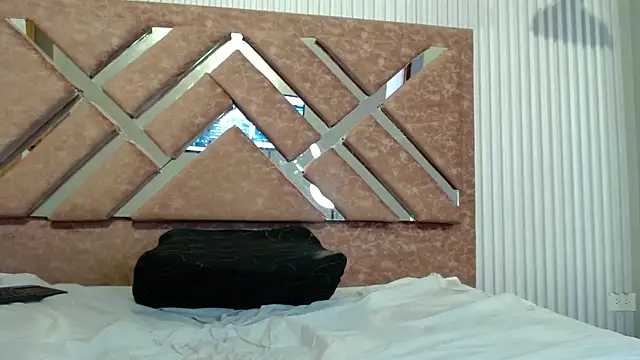 _isaabellaaのライブXXXチャット