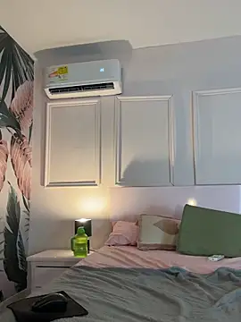 HannaaMillerのライブXXXチャット