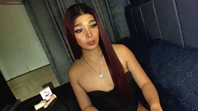 TrinityFucksYou Show Webcam