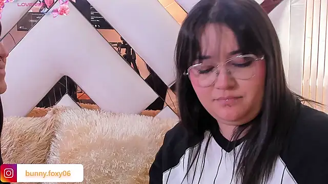 Živý XXX chat foxybunny