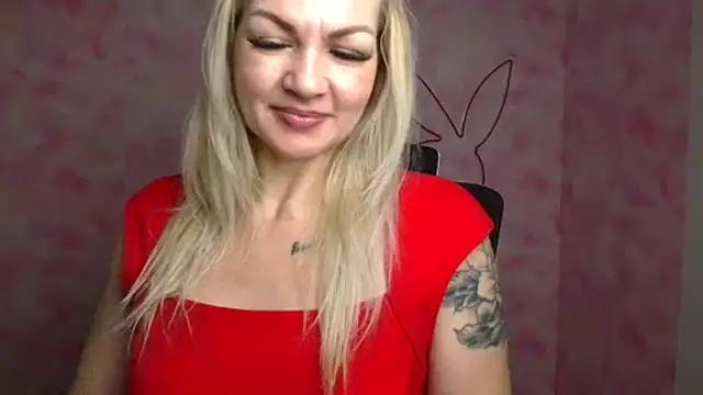 Madonna_Fire Adlı Modelin Canlı XXX Sohbeti