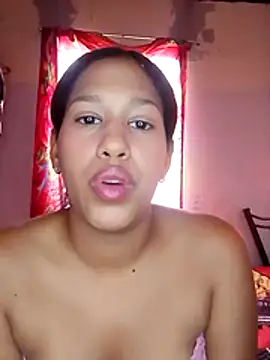 XXX chat uživo modela Cherry_0507