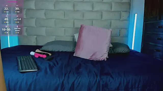 Chat +18 de HollyGrey_ ao vivo