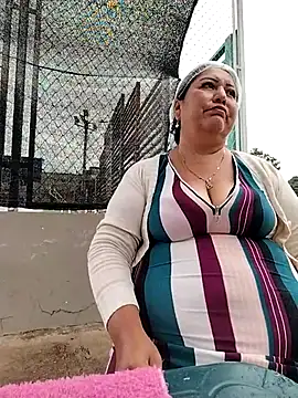 Brenda_Berck_ Show in webcam