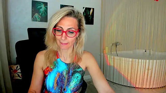 MuseOfStage live XXX chat