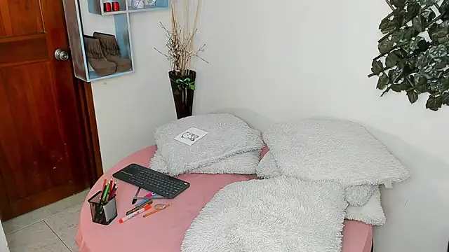 DestinyHills 现场XXX聊天